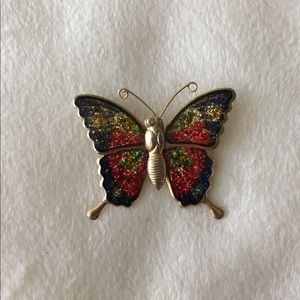 Butterfly pin